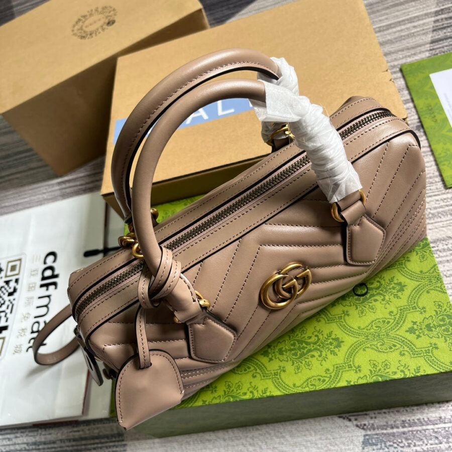 GG MARMONT MATELASSE 27 HANDBAG BEIGE CALFSKIN | Studio Nafay