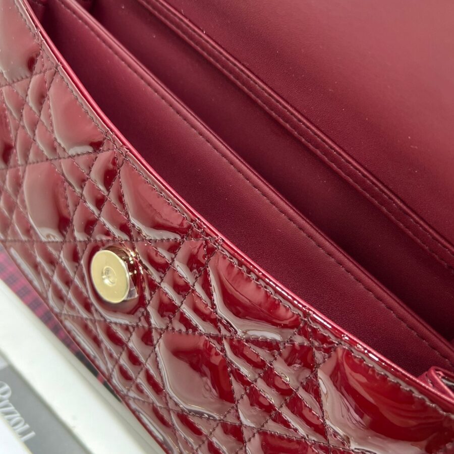 my cd mini 21 burgundy patent lambskin | Studio Nafay