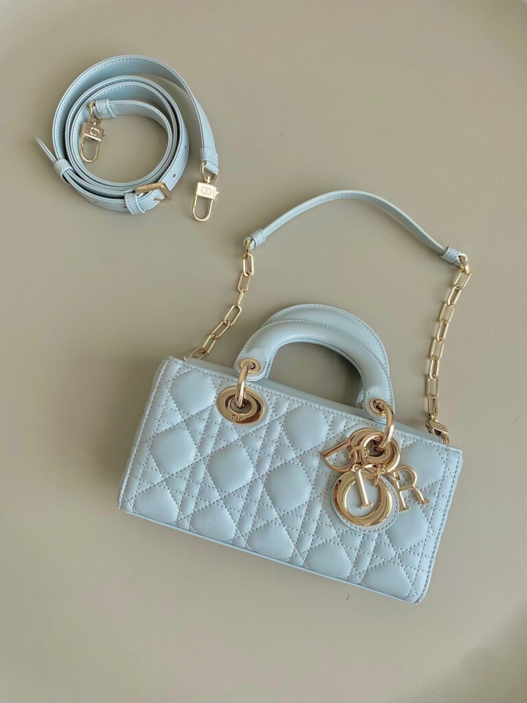 D-JOY BAG 22 IN LIGHT BLUE LAMBSKIN - Product Image 2