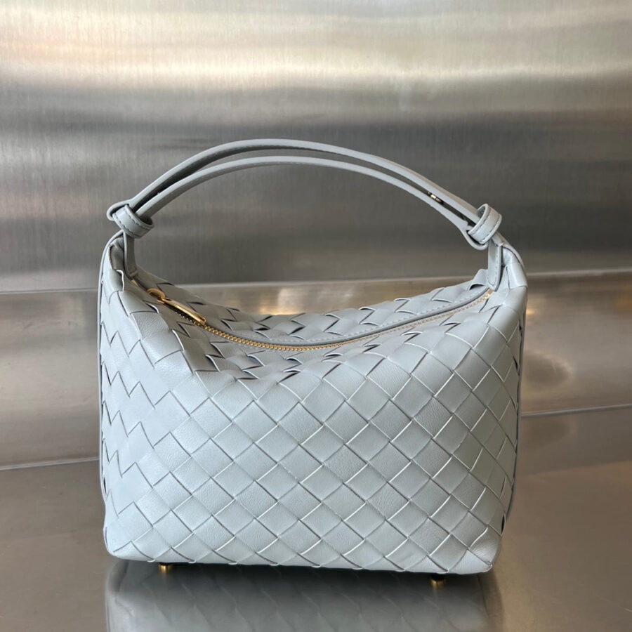 WALLACE 22 BAG GREY CALFSKIN | Studio Nafay