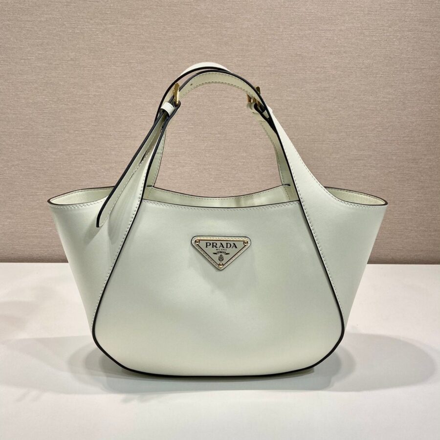 TOTE BAG 28 IN WHITE SHEEPSKIN GOLD LOGO | Studio Nafay
