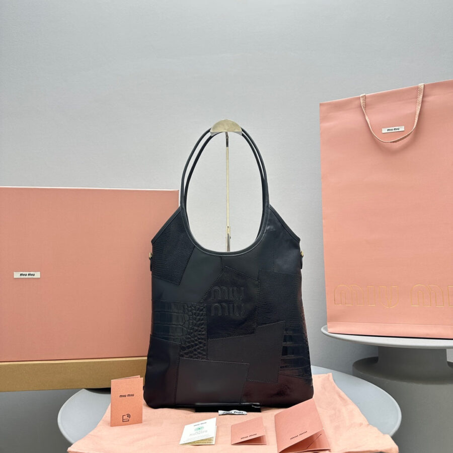 HOBO 40 TOTE IN PATCHWORK BLACK CALFSKIN | Studio Nafay