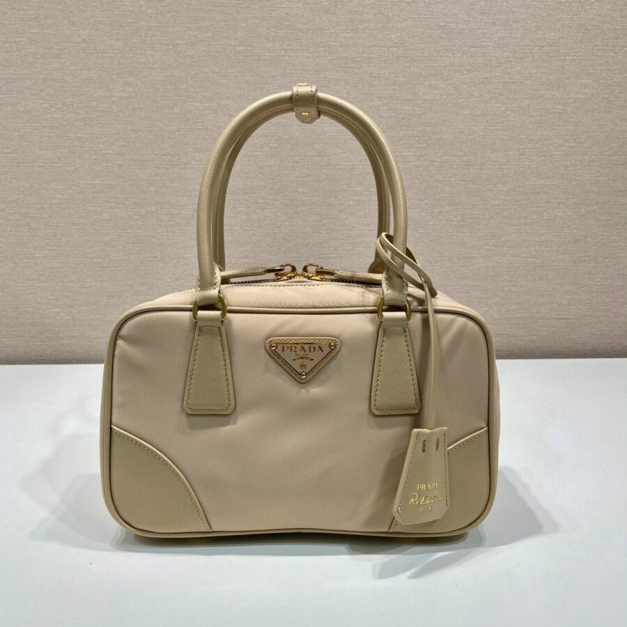 SMALL TOP HANDLE BAG 25 IN DRIED MOSS NYLON AND CALFSKIN TRIM | Studio Nafay