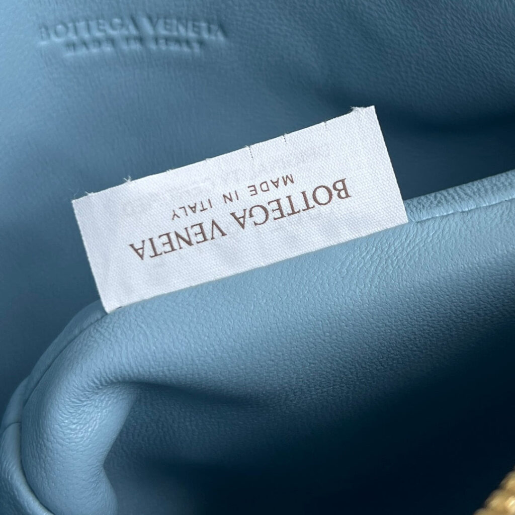 WALLACE 22 BAG TIFFANY BLUE CALFSKIN - Product Image 2