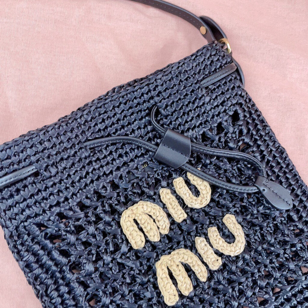 miu bucket bag 20cm black woven fabric - Product Image 2