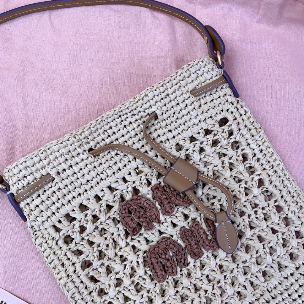 miu bucket bag 20cm beige woven fabric - Product Image 2
