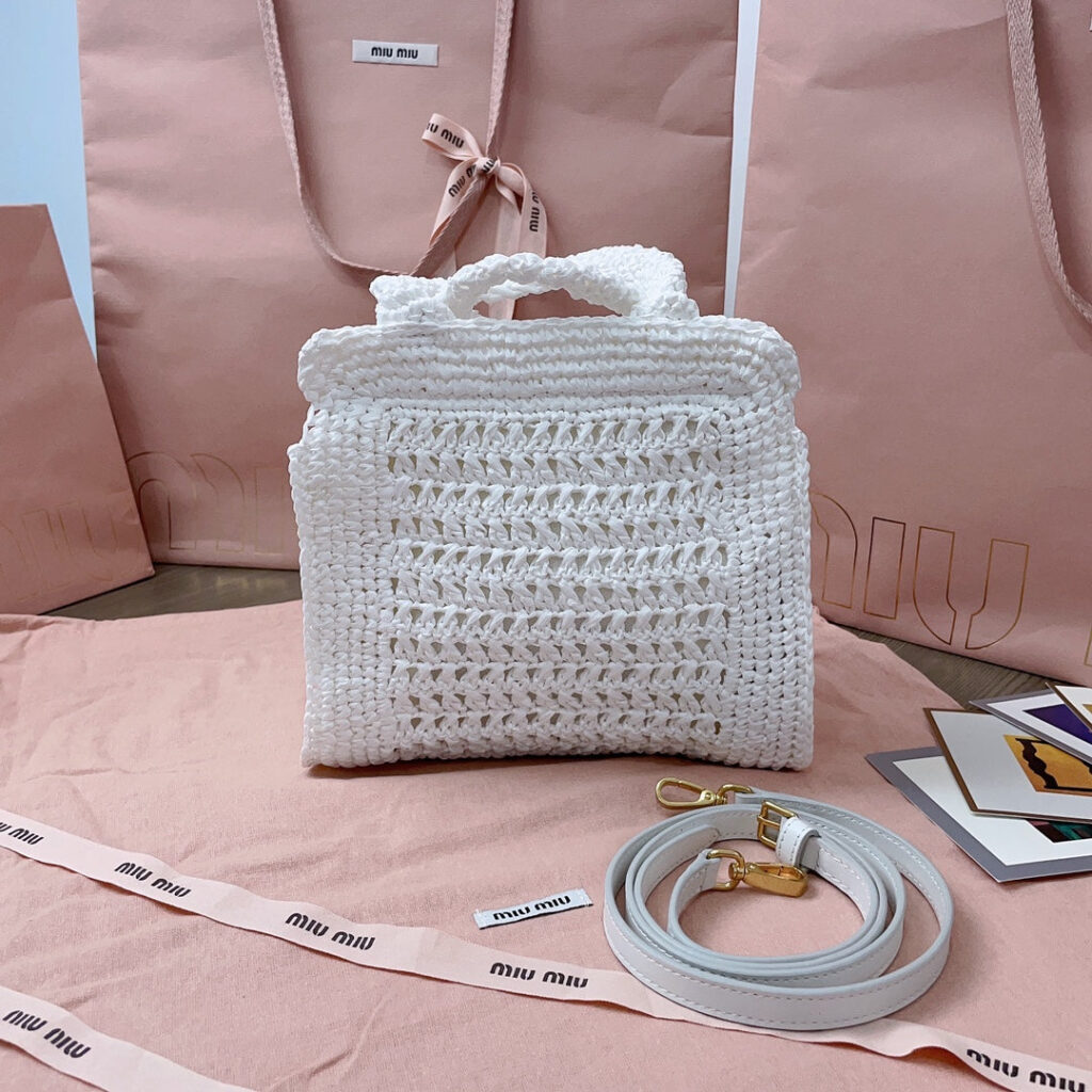 miu tote bag 22cm white woven fabric - Product Image 2