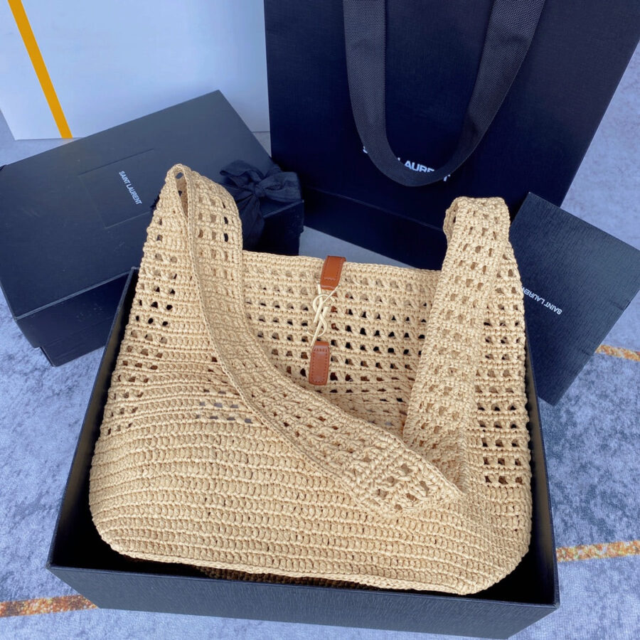 le 5a7 large 30cm woven raffia brown calfskin | Studio Nafay