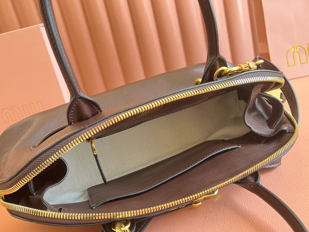 AVENTURE NAPPA BAG 33 IN CEDAR BROWN LAMBSKIN GOLD HARDWARE - Product Image 2