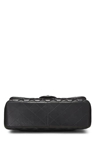 Chl, Black Quilted Lambskin New Classic Jumbo, Black