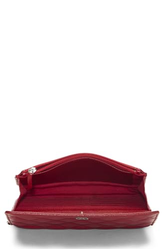 Chl, Red Caviar Classic Quilted Wallet On Chain (WOC), Red | Studio Nafay