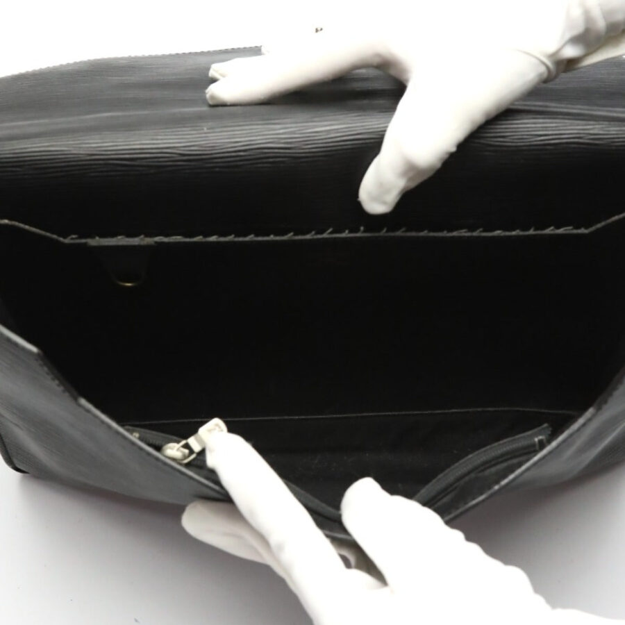 LOUIS VUITTON Business bag Epi Leather Noir Business bag Epi Porto de cuman bandouliere mens | Studio Nafay