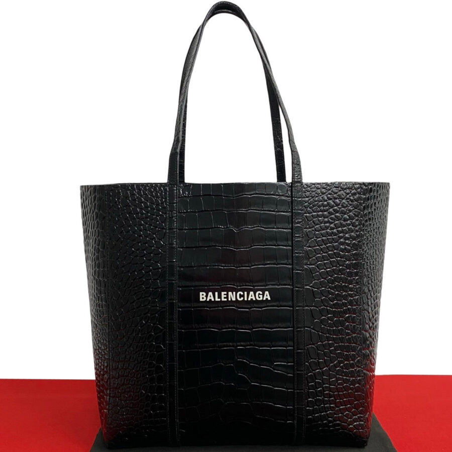 Balenciaga Leather Everyday Tote Bag Black | Studio Nafay