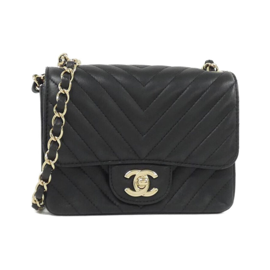 Chanel Lambskin Shoulder Bag | Studio Nafay