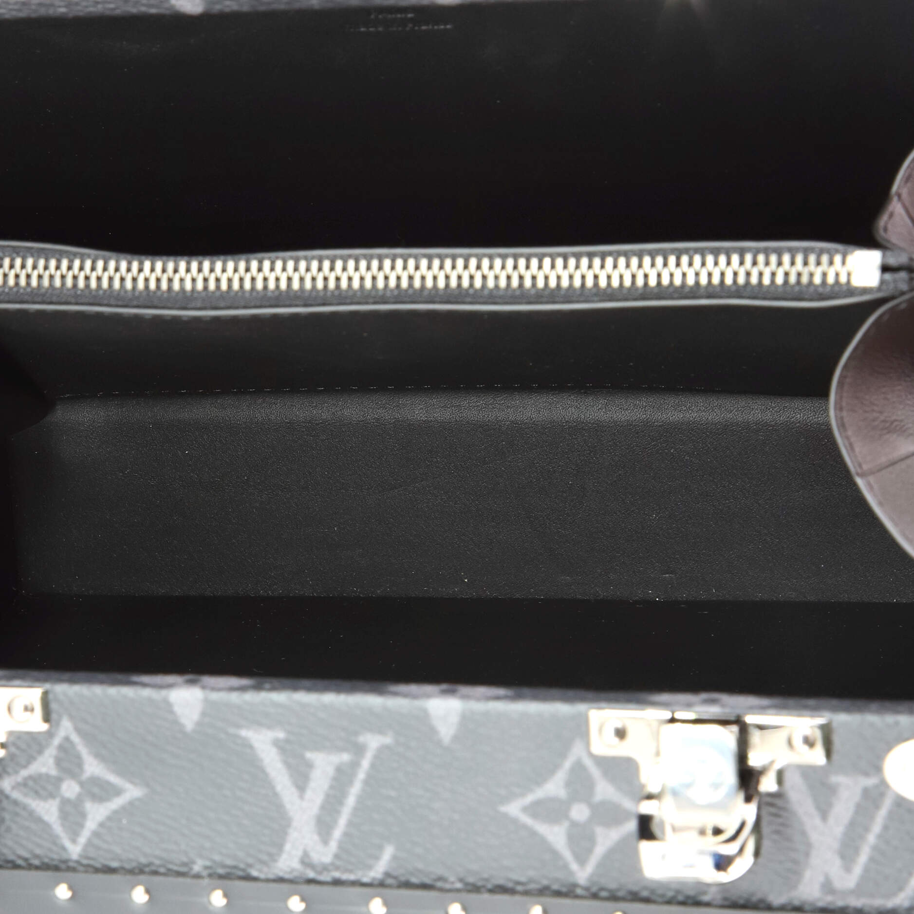 Clutch Box Bag Monogram Eclipse and Leather - Product Image 4