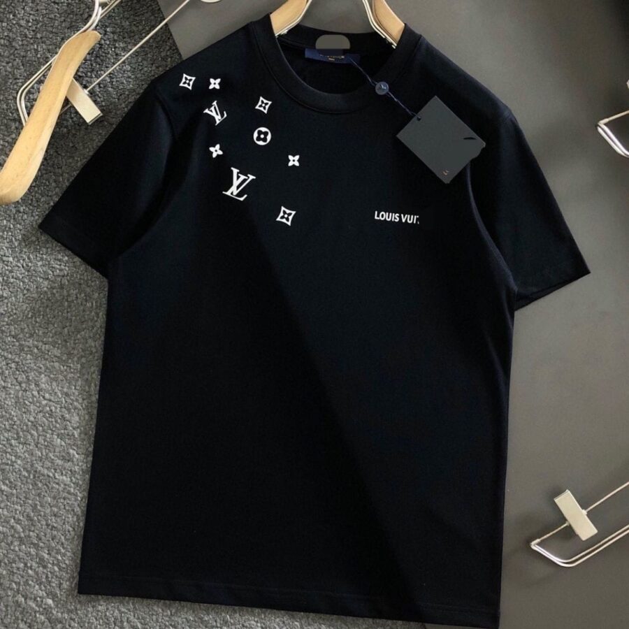 Louis Vuitton Tshirt | Studio Nafay