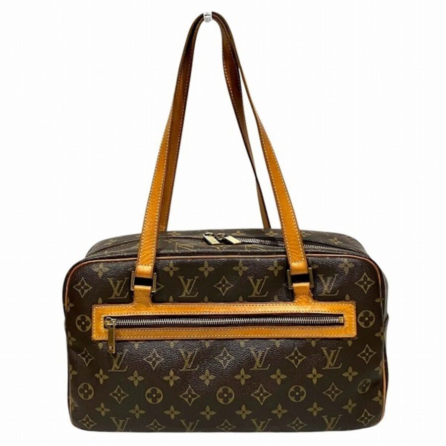 Louis Vuitton Shoulder Bag | Studio Nafay
