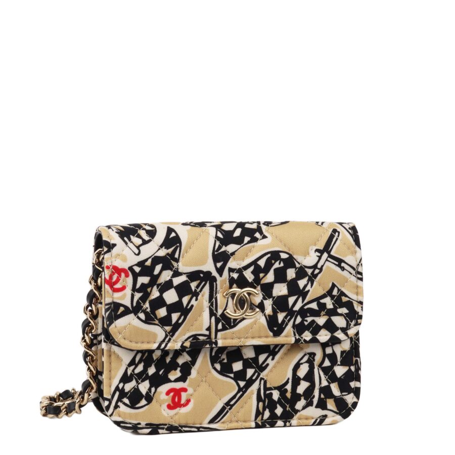 Chanel Mini Chain Pouch. Luxury Designer Handbag | Studio Nafay