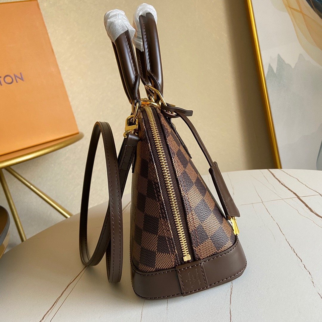 Designer Handbags Louis Vuitton 142