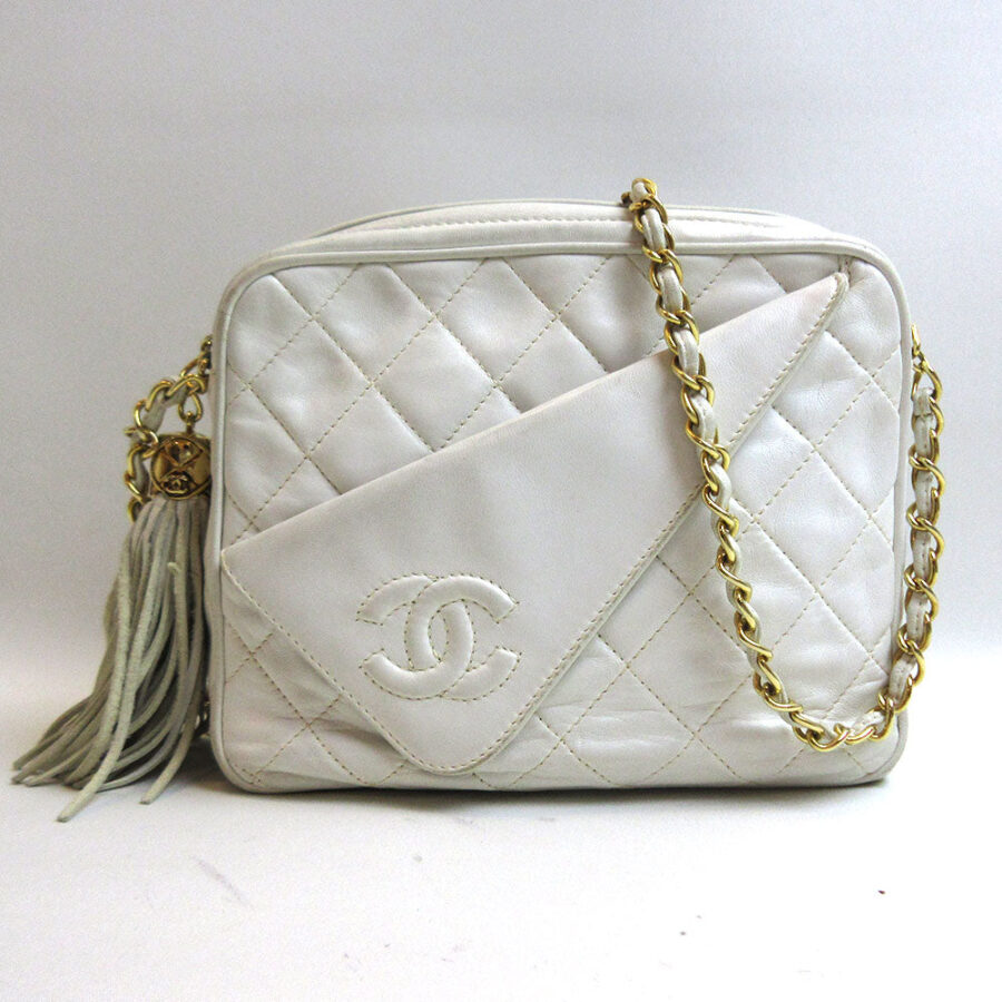 Chanel Lambskin Chain Shoulder Bag White Gold Hardware Classic Flap | Studio Nafay