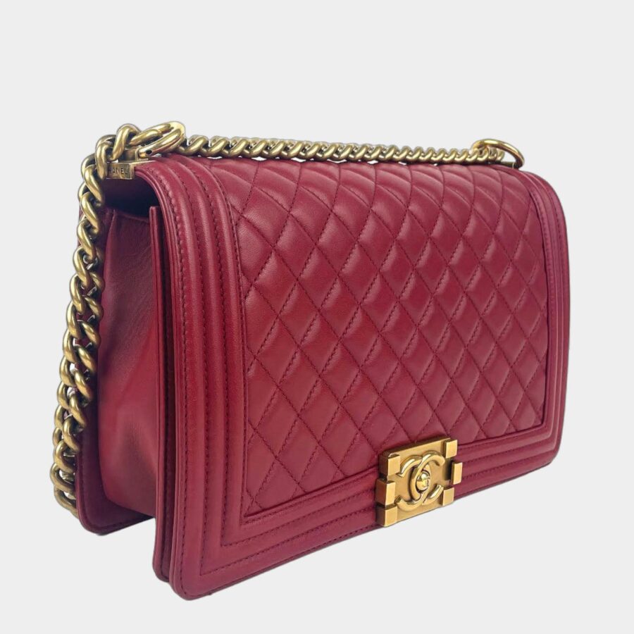 CHANEL New Medium Boy Bag - Burgundy | Studio Nafay