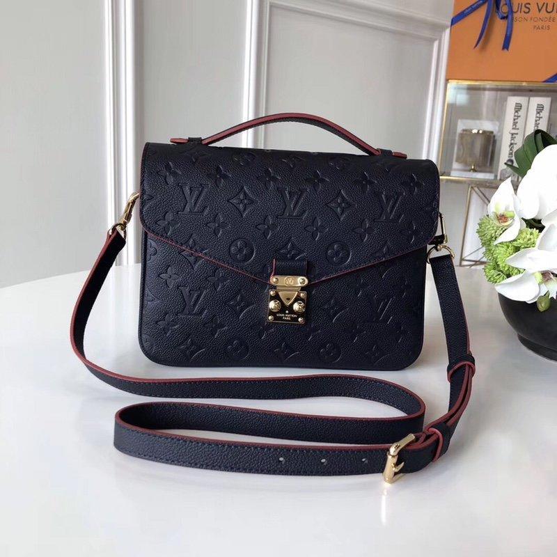 Louis Vuitton POCHETTE METIS | Studio Nafay