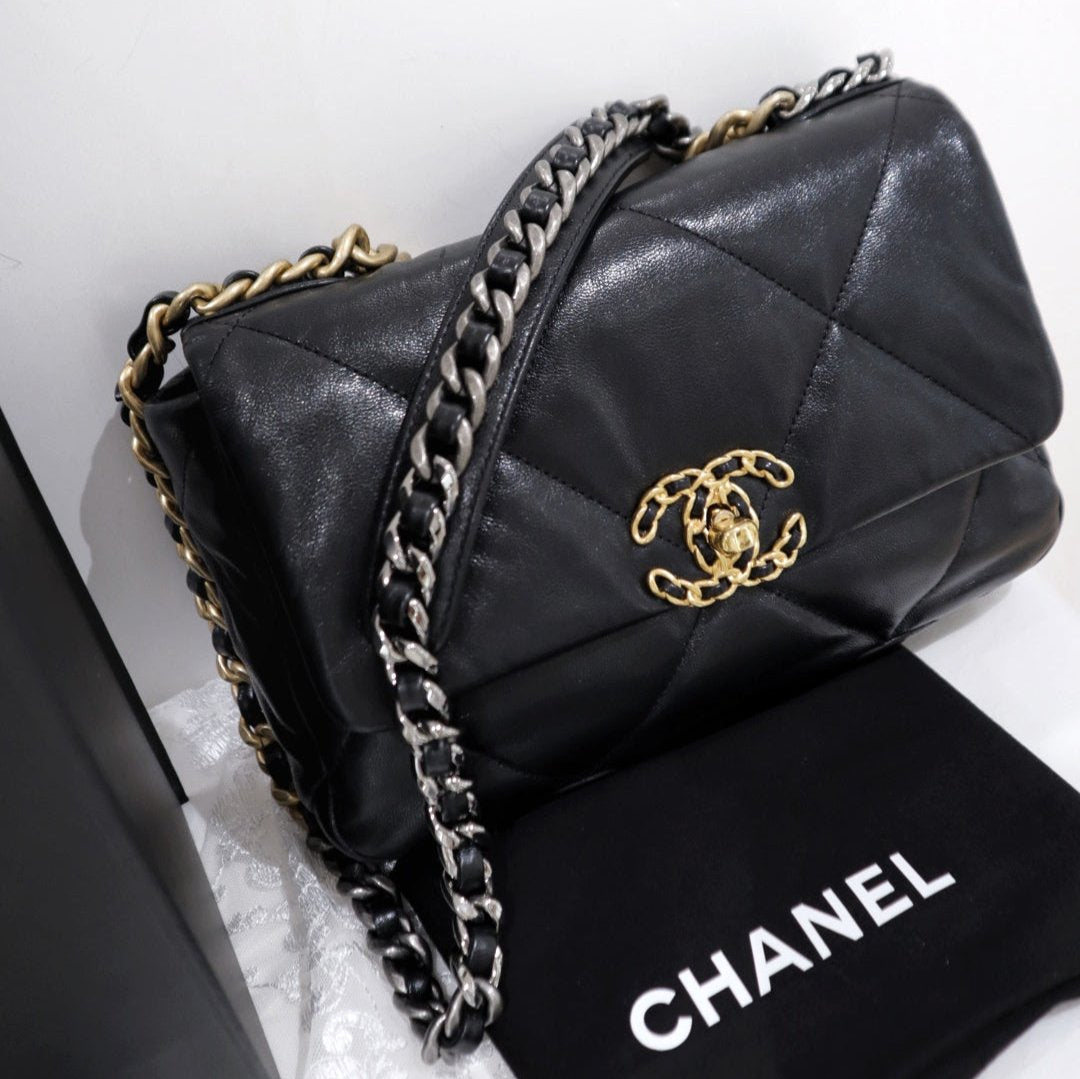 Chanel 19Bag Handbag Luxury Designer Handbag