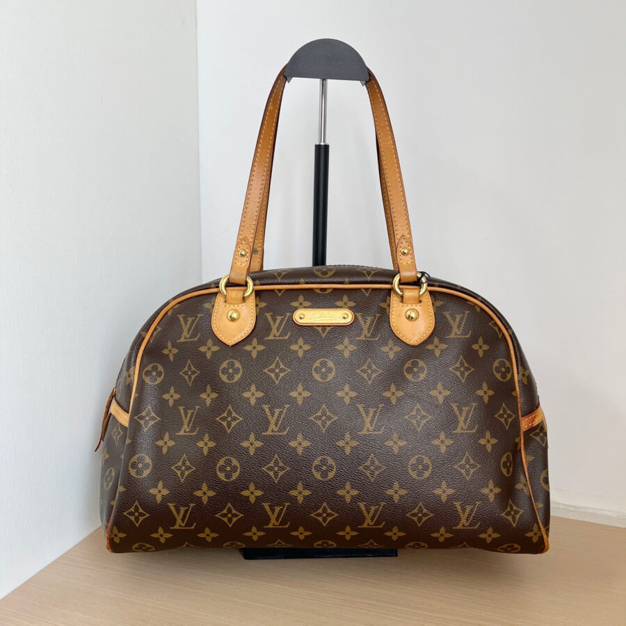 LOUIS VUITTONShoulder Bag | Studio Nafay