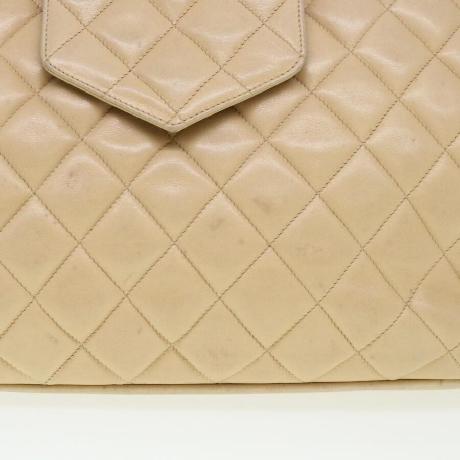 CHANEL Chain Shoulder Bag Lamb Skin Beige CC Auth 38451 | Studio Nafay