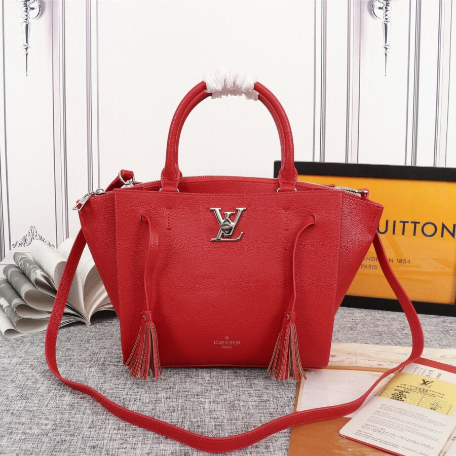 Designer Handbags Louis Vuitton 193 | Studio Nafay