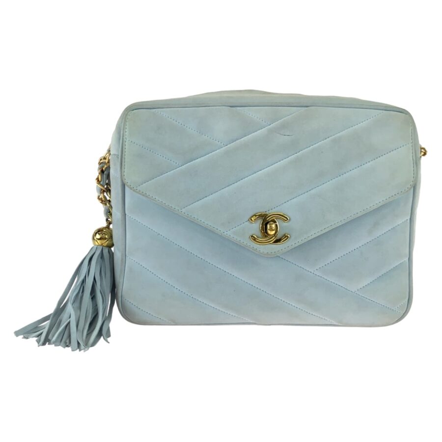 Chanel Leather Crossbody Bag Style 15 | Studio Nafay