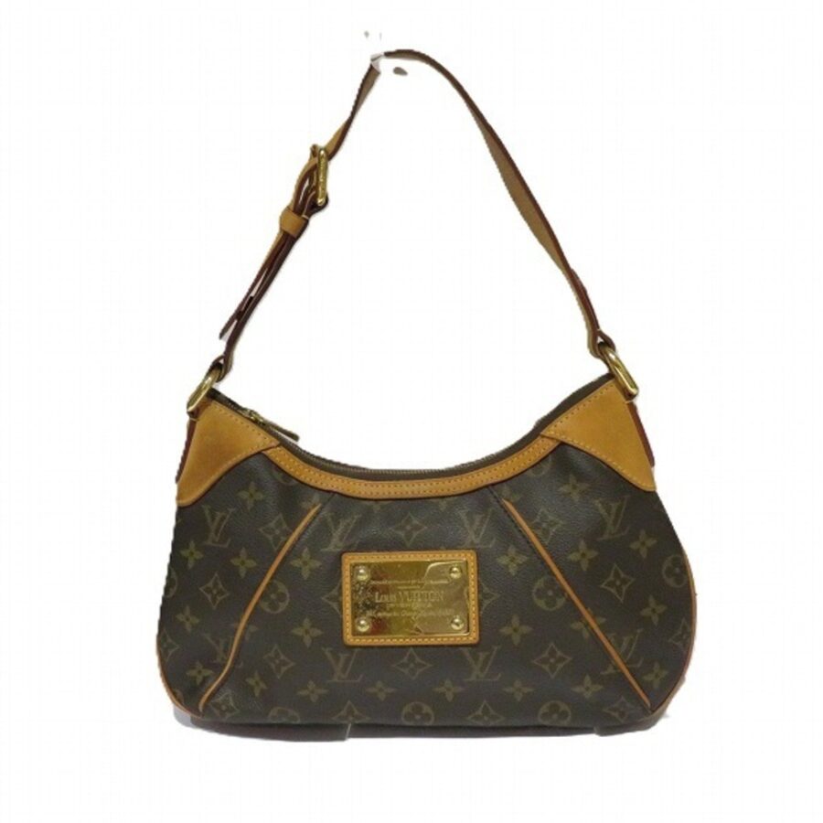 Louis Vuitton Shoulder Bag | Studio Nafay