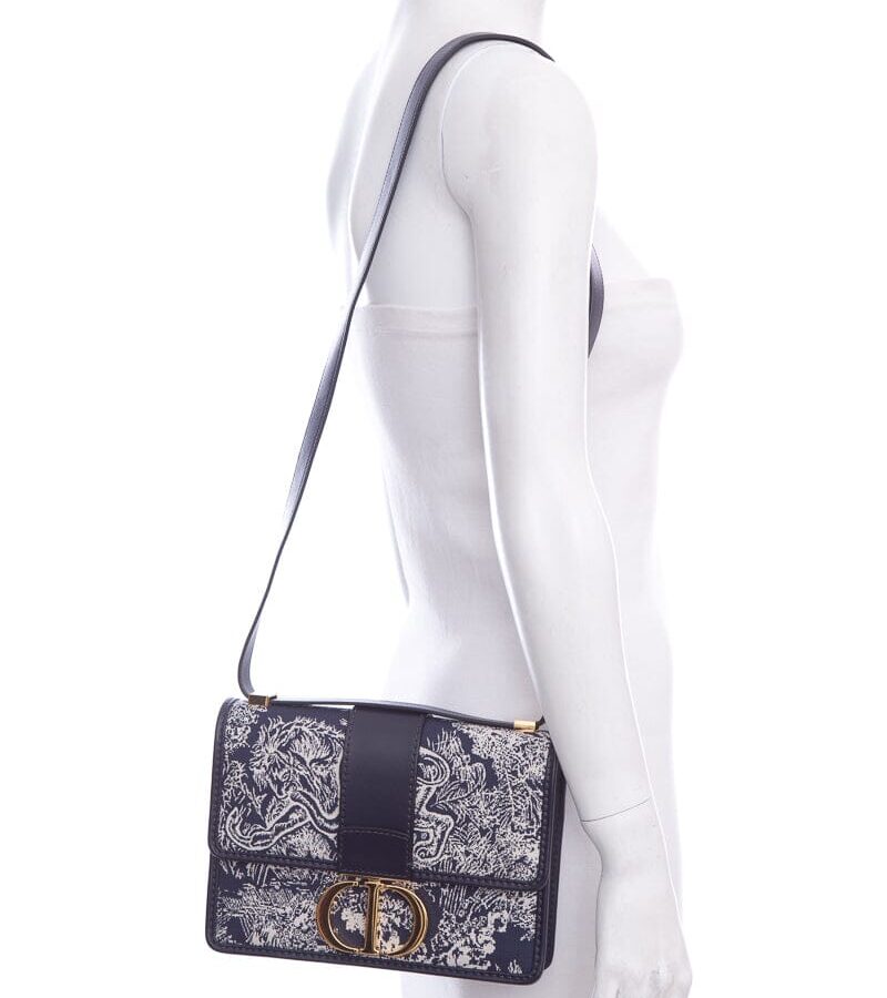 Dior Navy 30 Montaigne Flap Bag | Studio Nafay