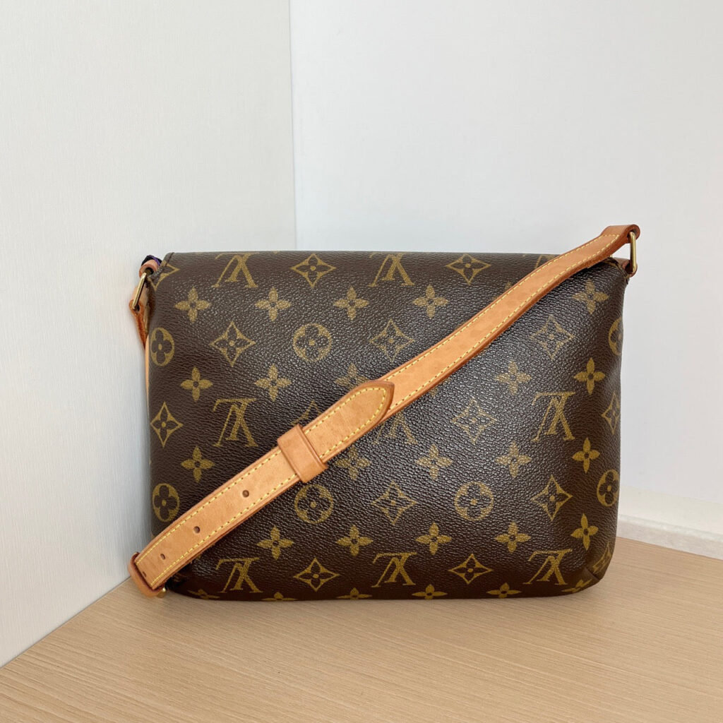 LOUIS VUITTONShoulder Bag - Product Image 2