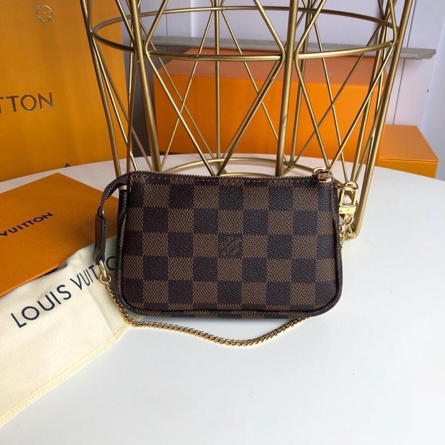 Louis Vuitton mini pochette accessoires Damier Azur | Studio Nafay