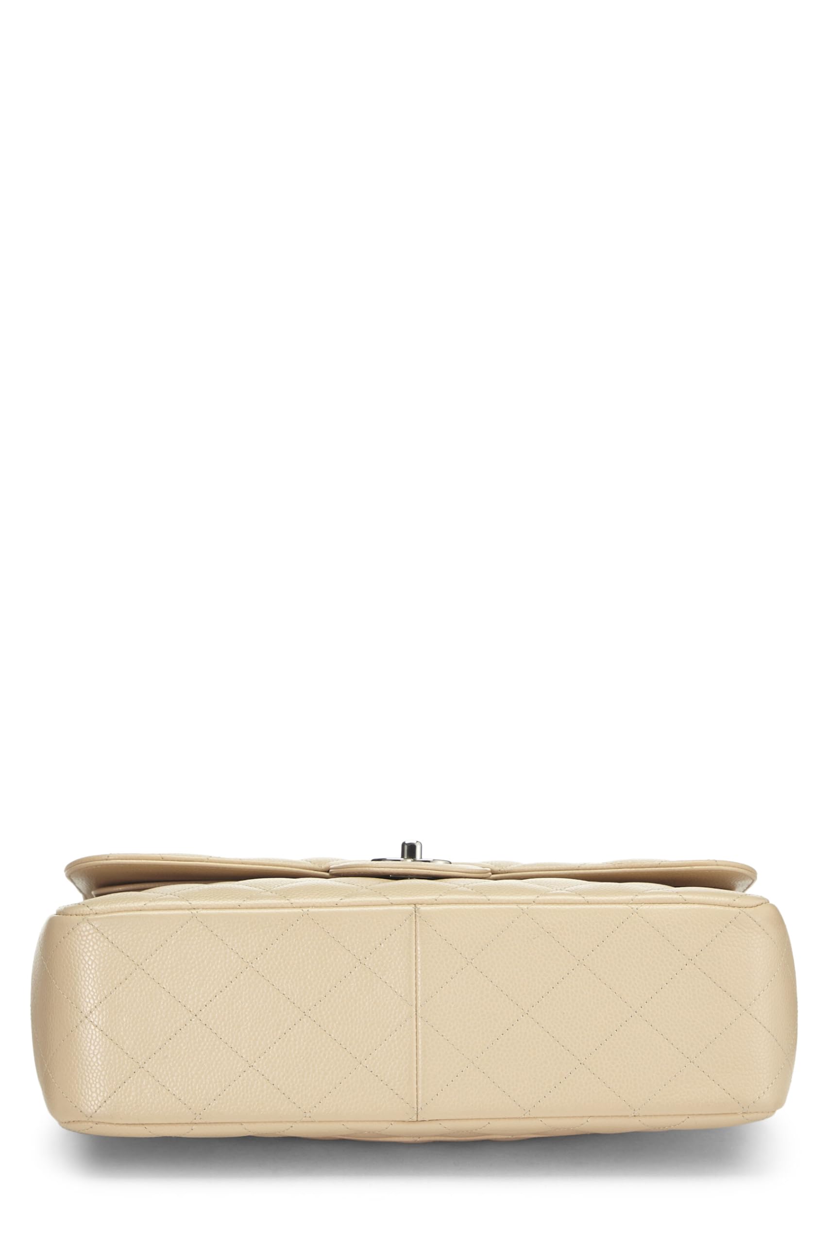 Chl, Beige Quilted Caviar New Classic Flap Jumbo, Beige