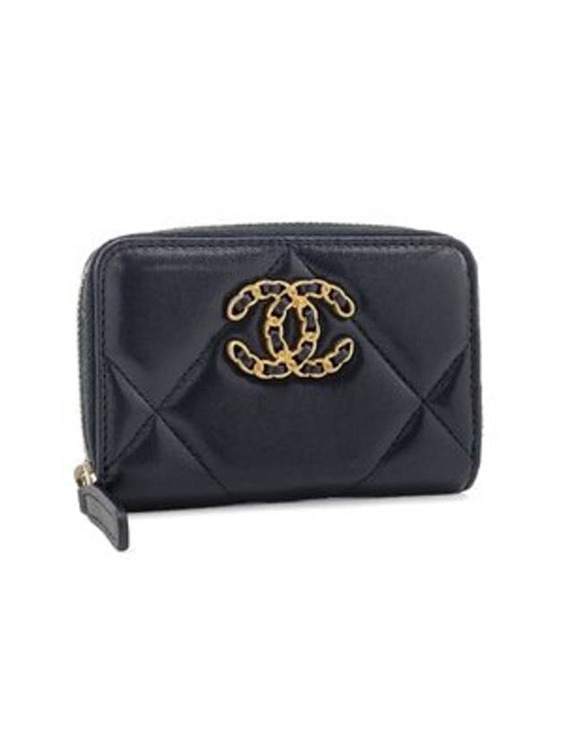 19 Zip Around Lambskin Card Wallet Black Chanel | Studio Nafay