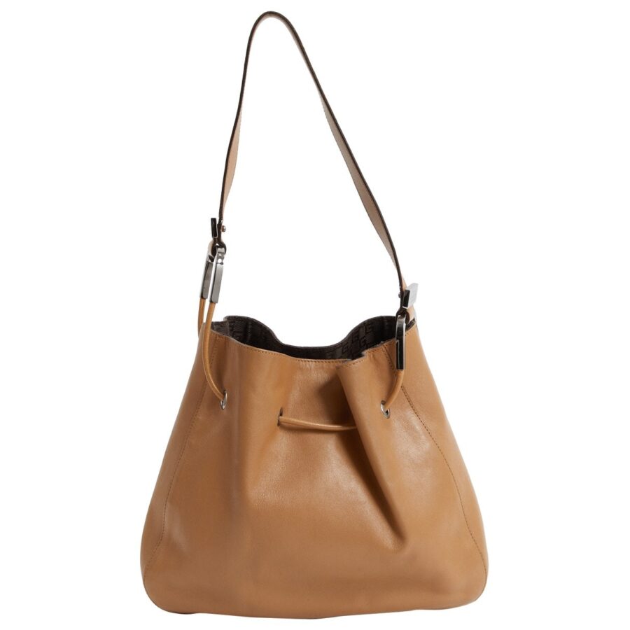 Gucci camel leather handbag | Studio Nafay