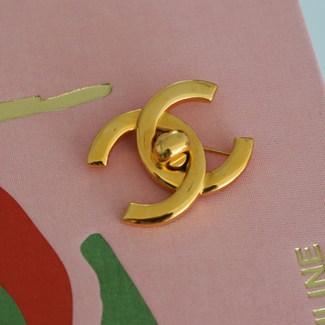 Chanel Brooch Turnlock Handbag 6 - Product Image 2