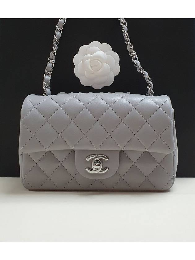 Classic Flap Mini Lambskin Shoulder Bag Light Grey Chanel