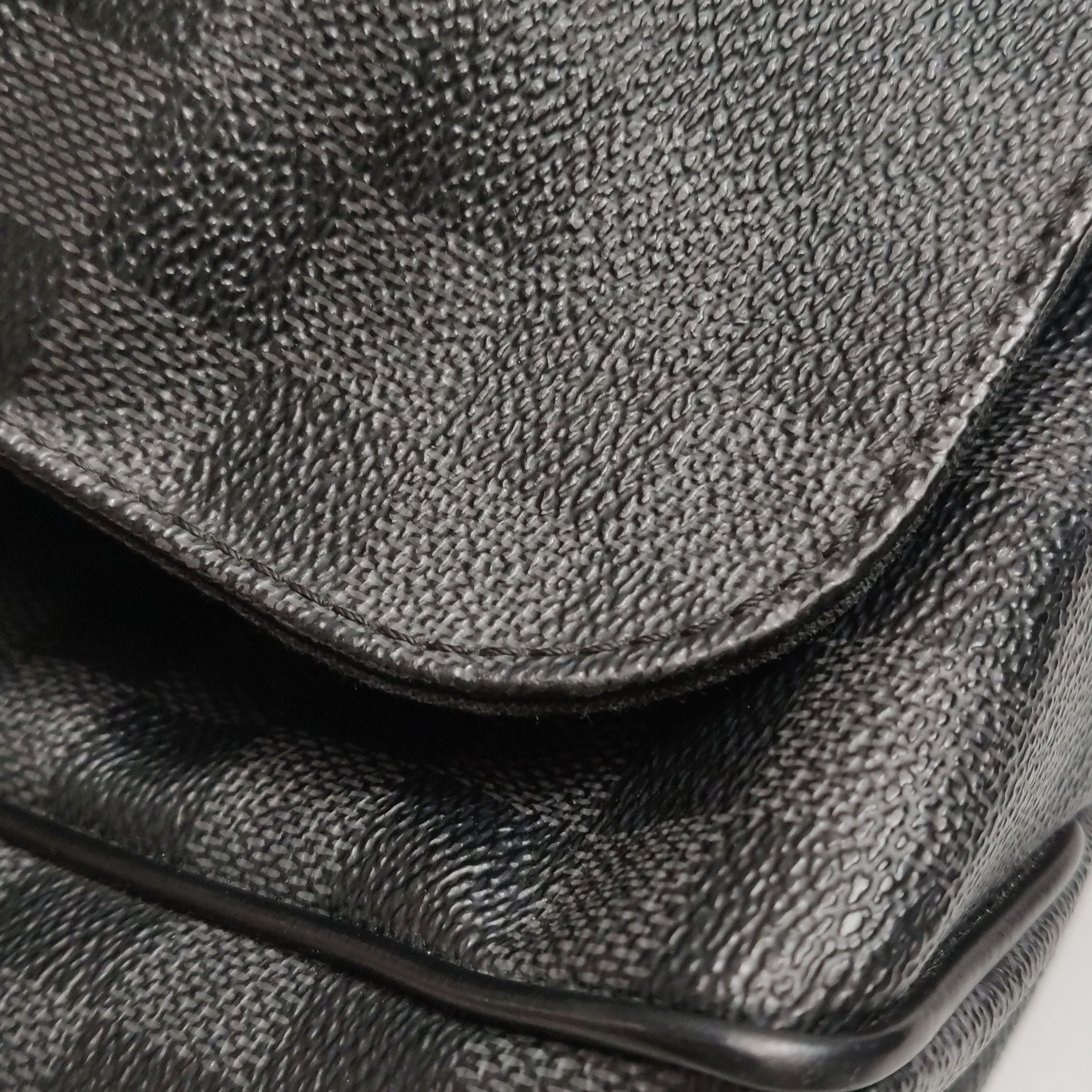 Louis Vuitton District Leather Checkered Flap Shoulder Bag 250514781191624