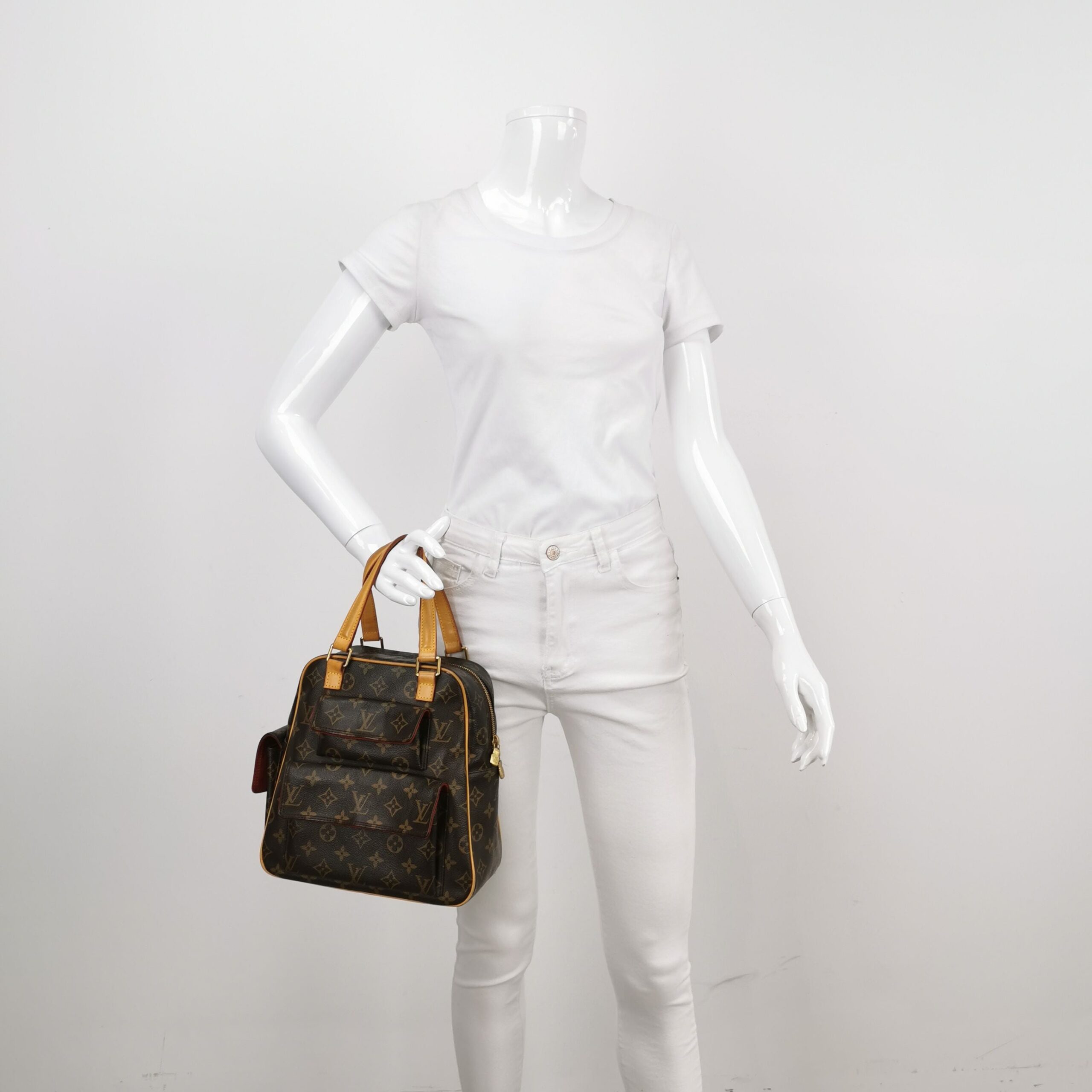 Louis Vuitton Excentri Cite Camel Leather Handbag 24113078965445