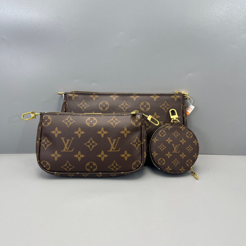 LOUIS VUITTONShoulder Bag - Product Image 2