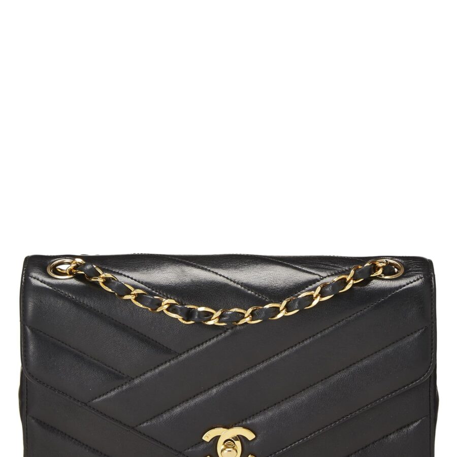 Chanel, Black Diagonal Quilted Envelope Flap Small, Black | Studio Nafay