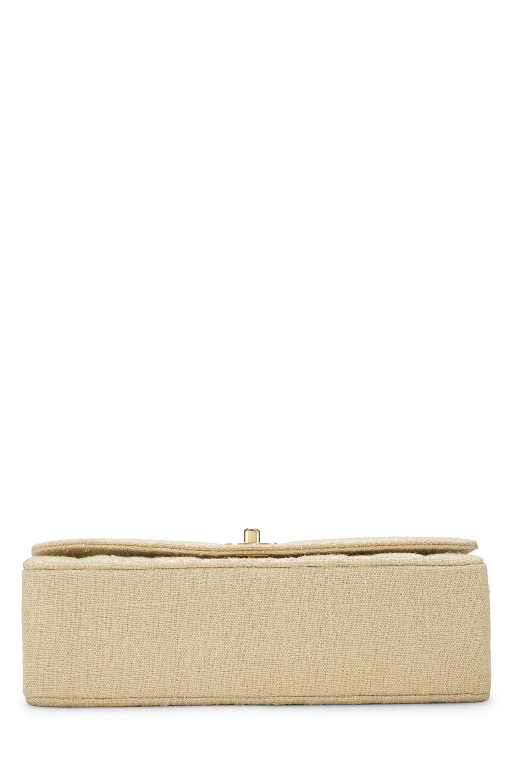 Chl, Beige Quilted Linen Classic Flap Medium, Beige