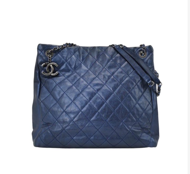 Chanel Carviar leather tote bag cm blue | Studio Nafay
