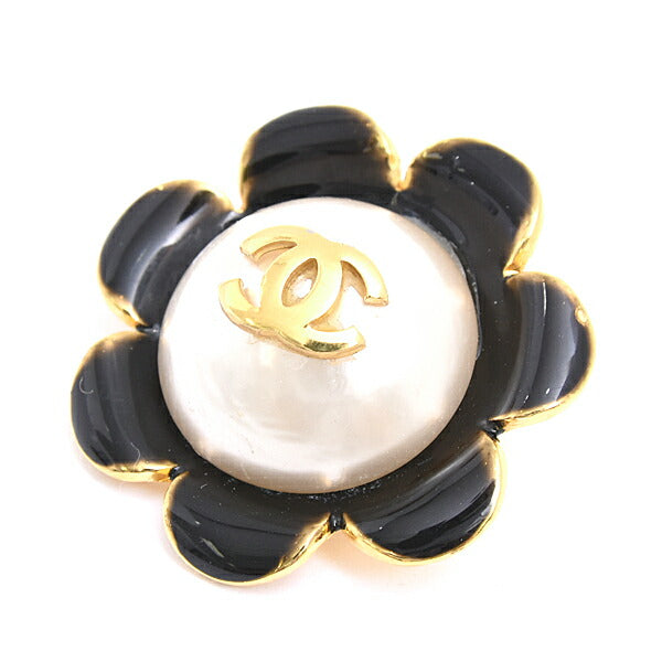 Chanel Coco Mark Flower Brooch Handbag | Studio Nafay