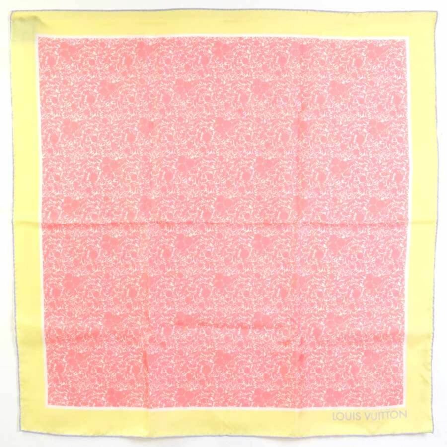 LOUIS VUITTON Scarves | Studio Nafay