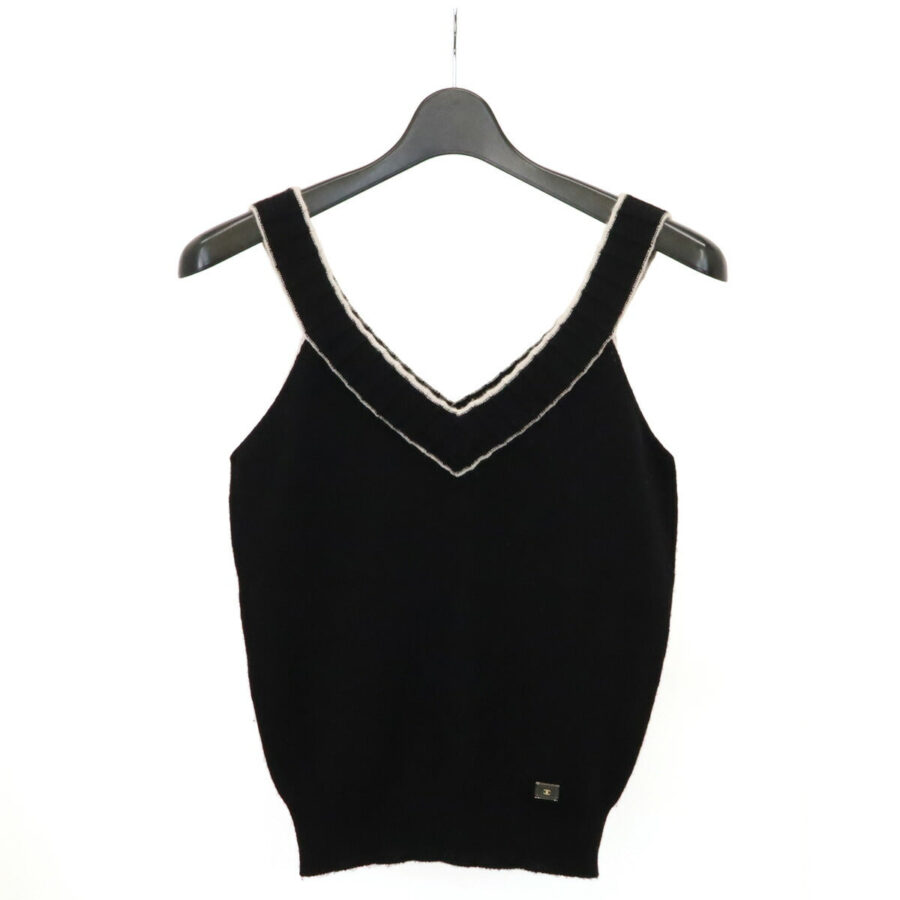 Chanel 100% Cashmere Coco Mark Knit Sleeveless Top 02P Classic Flap Tote | Studio Nafay