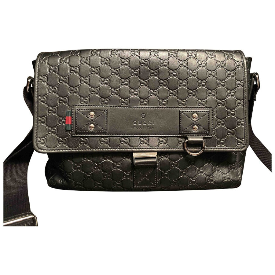 Gucci black leather bag | Studio Nafay